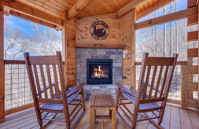 513lastingimprfncb - Lasting Impressions