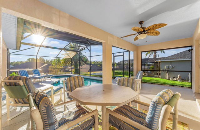 Latitude Adjustment Tuscan Ridge – Private 4 BDR w/ Pool and Spa!