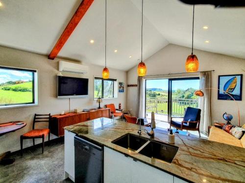 Laughing Horse Lodge - Animal friendly in Waipu