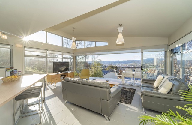 Launceston Views Townhouse # 2