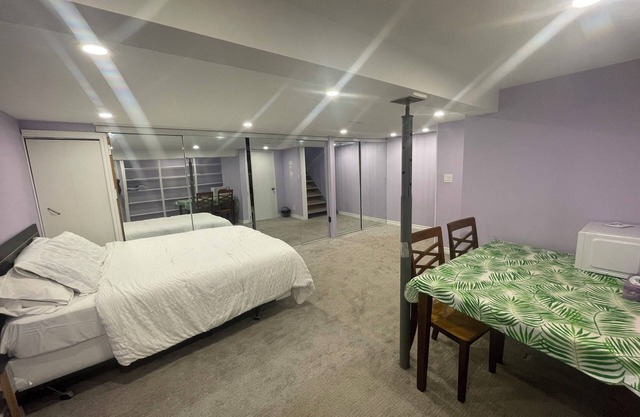 Lavender exquisite in-suite room. Just 5 minutes away from Cobourg beach.