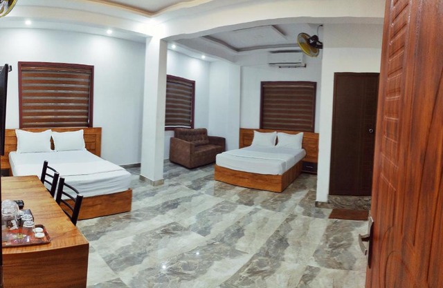 Lavillainn rooms and dormitory