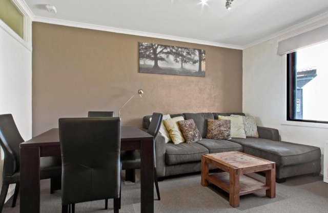 Lawlers 36B