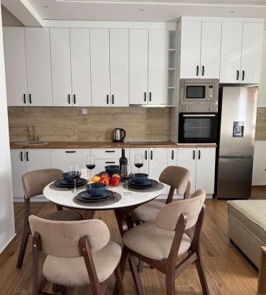 LazArina Apartments