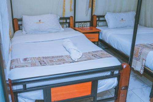 LAZARUS KAKA CBD Accomodations