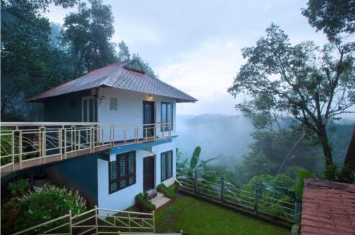 Lazo Golden Valley Resort , Munnar