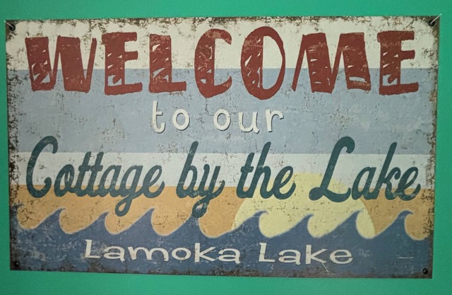 Lazy Days on Lamoka Lake is a charming 4 season lake house