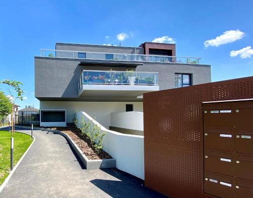 "Le 43" Terrasse, jardin, 2 garages