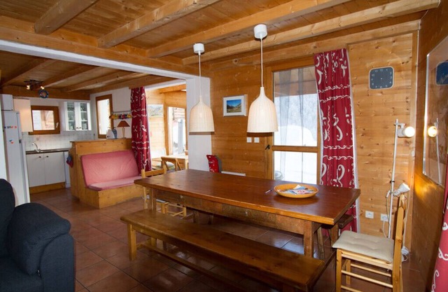 Chalet Le Hameau des Chazals Baoùba Nevache Altos Alpes