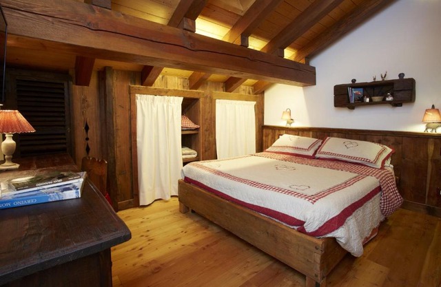 Le Bibelot apartments
