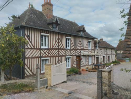 Le Bois Rouland