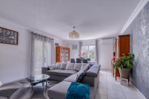 Le Bonheur d'Accueillir - Apt de 120 m2 avec jardin