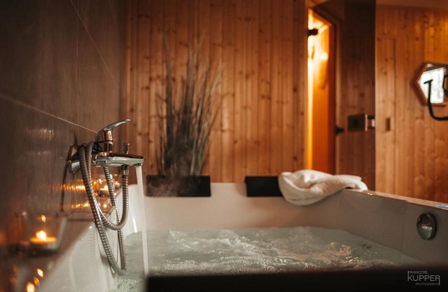 Le Bonheur de la Cascade 24 pers - Malmedy, wellness, jardin, confort