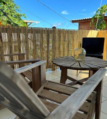Le Cactus spacieux appartement Mamoudzou hyper centre avec vue jardin