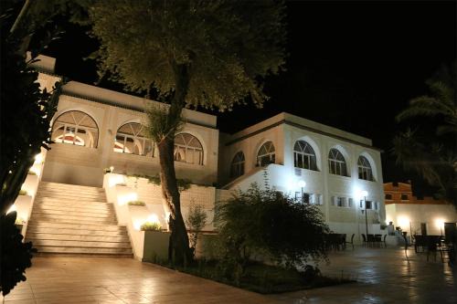 Le Caid Hotel