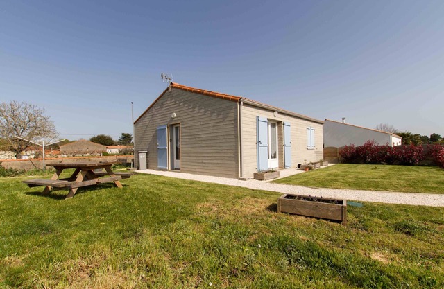 Pequeña casa "le chalet vendéen" disponible todo el año por una o más noches
