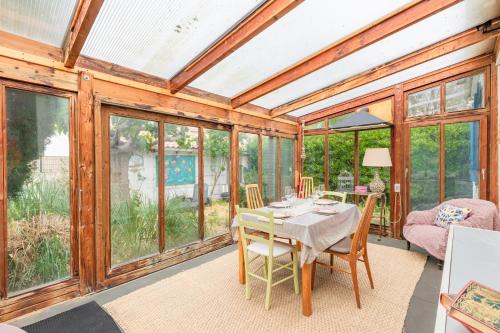 Le Chalet des Eucalyptus - à 200 m de la plage