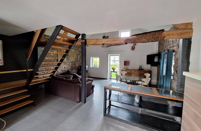 Le Charme des Pierres, Maison D'hôte
