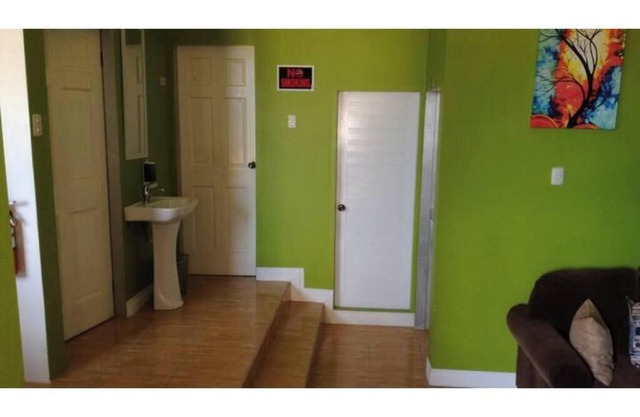 Le Chateau - Kiskadee Apartment