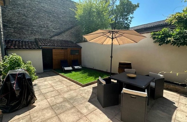 Le Clos des Peinguets, house in Chorey-les-Beaune
