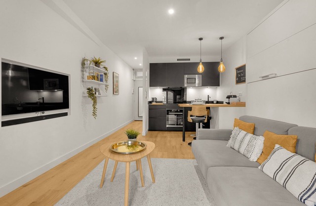 Le Floral - Cosy studio climatisé avec Parking privé et Netflix