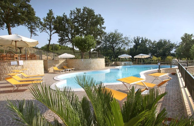 Le Fontanelle 15, Emma Villas