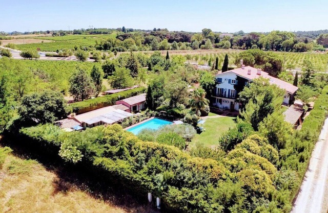 Le Grand Gîte du Golf 130m², 3 bedrooms, 2 terraces on the Castelnau Golf course