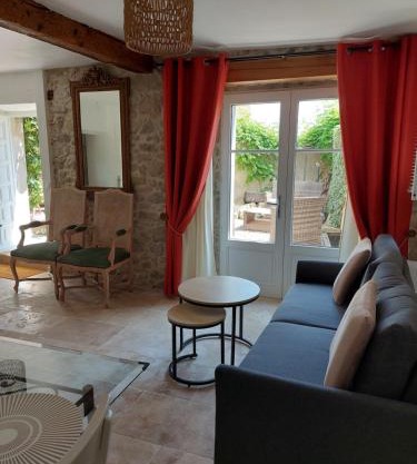 Le Logis des Remparts Coeur de la Cité médiévale, Jardin privé