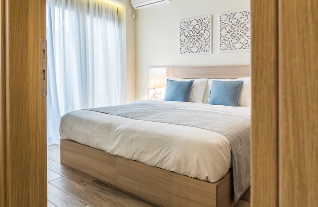 Le Mar Luxury Apartments by Checkin