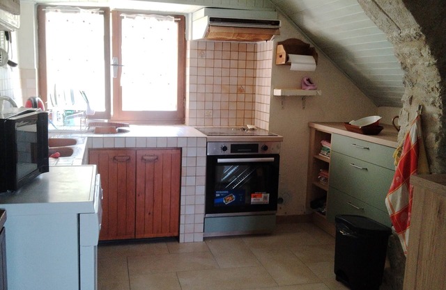 Le Mas Gorce offers a peaceful country setting, with a spacious exterior.
