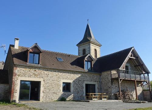 Le Minerai, maison de 6 couchages, avec jardin & parking, wifi - Larès