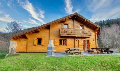 Le Murmure du Ruisseau, 4 étoiles avec sauna et terrasse