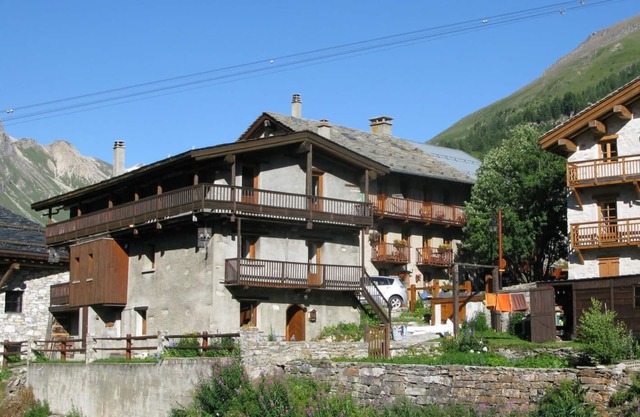 LE NEVACHO - VAL D'ISERE