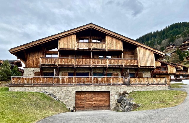 Le Nid du Corbeau, Morgins