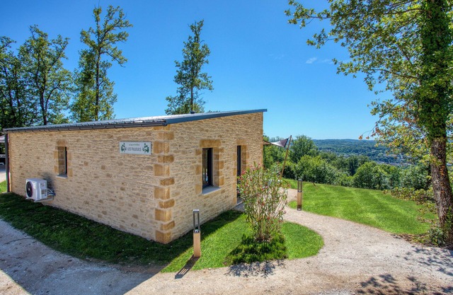 Le Pech Eternel: Acacias SPA Lodge