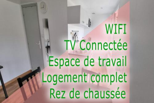Le petit Château Avesnois - Studio en rez-de-chaussée