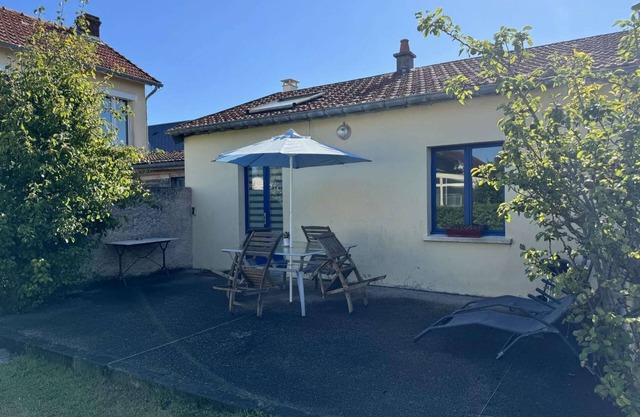 Le petit, gîte 100m from the beach
