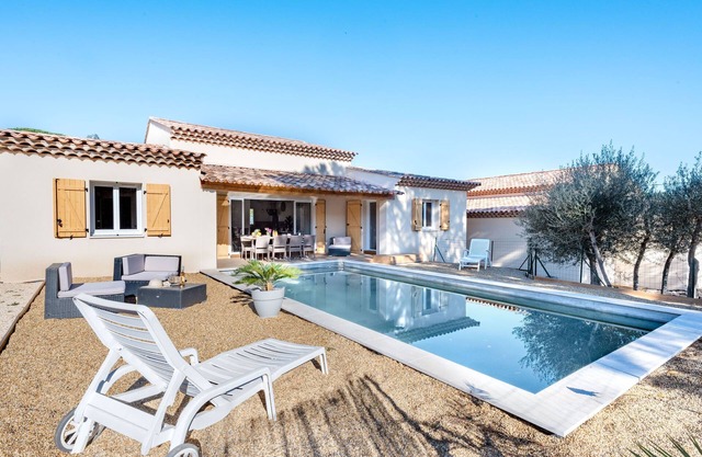 Le Plan de la Tour - Air-conditioned villa for 6 people, with private pool