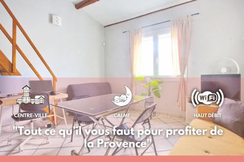 Le Refuge Mistralien - free Parking - WiFi - Cuisine