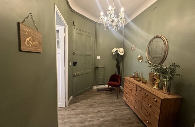 Le Roy Apartment T3