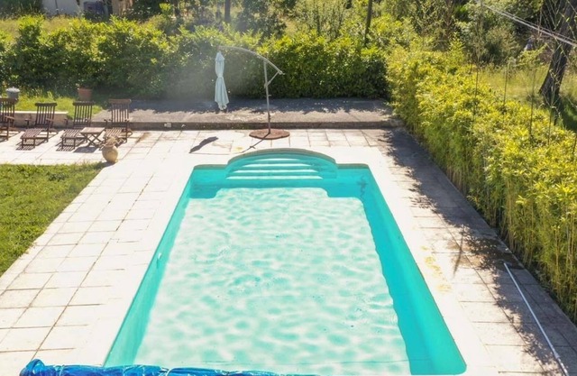 Le Tamaris, Maison 10 Couchages, Jardin, Piscine Privée au Cœur de la Provence