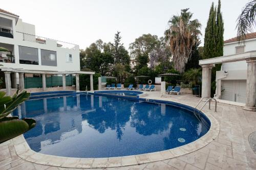 Leah's Deluxe Villa