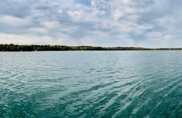 Leech Lake/Walker Must See! Peaceful Lakefront 3 Bedroom Cabin