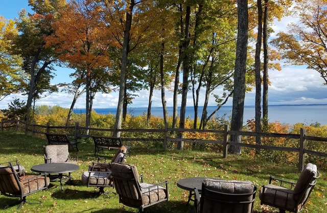 Leelanau Sands Casino & Lodge