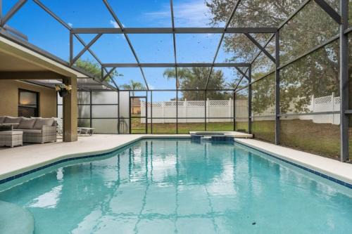 Legacy Park Villa- 5BR, Pool, Spa & Near Disney villa