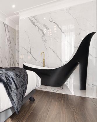 Legend Majestic - Baignoire chaussure - TV Miroir - Parking Privé GRATUIT