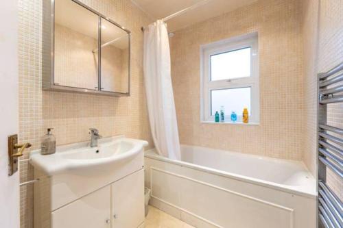 Leghorn Apartment