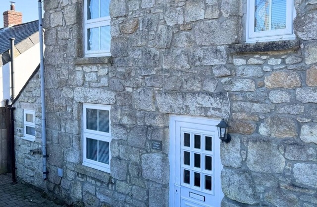Leghorn Retreat