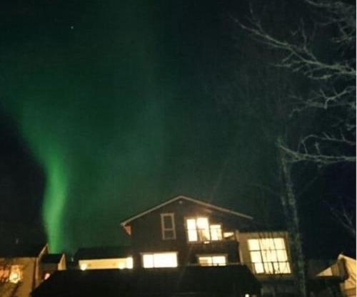 Leilighet sentralt i Tromsø med parkering, egen inngang