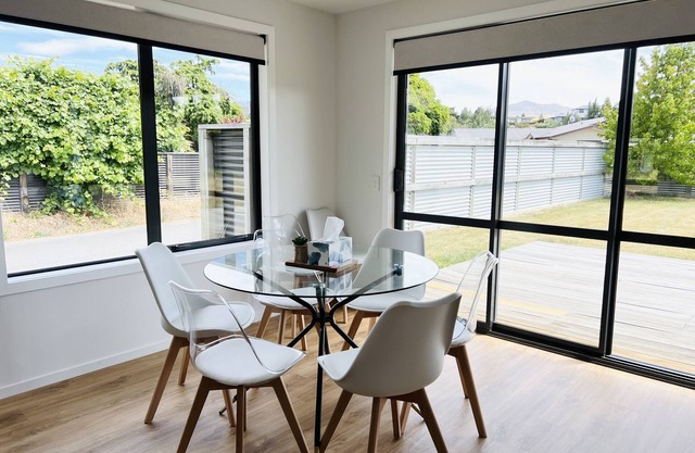 Leisure Holiday Home Lake Hayes Easte Queenstown